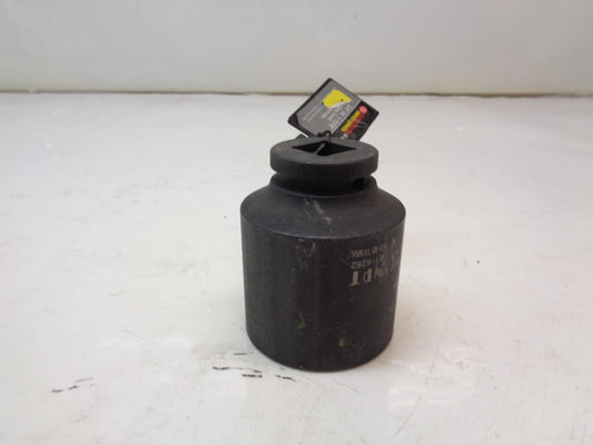NEW NAPA PROFESSIONAL TOOLS 61-6262 1-15/16" IMPACT SOCKET R22