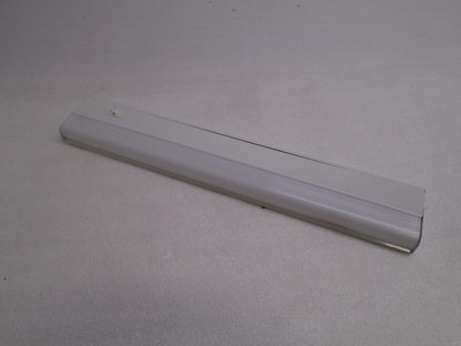 NEW Lithonia Lighting Fluorescent Cabinet Light 24" R073117 R34