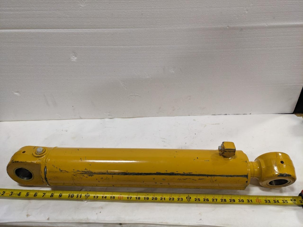 UNBRANDED STABILIZER HYDRAULIC CYLINDER FOR CATJOHN DEERE BACKHOE AN212649 BSIG1