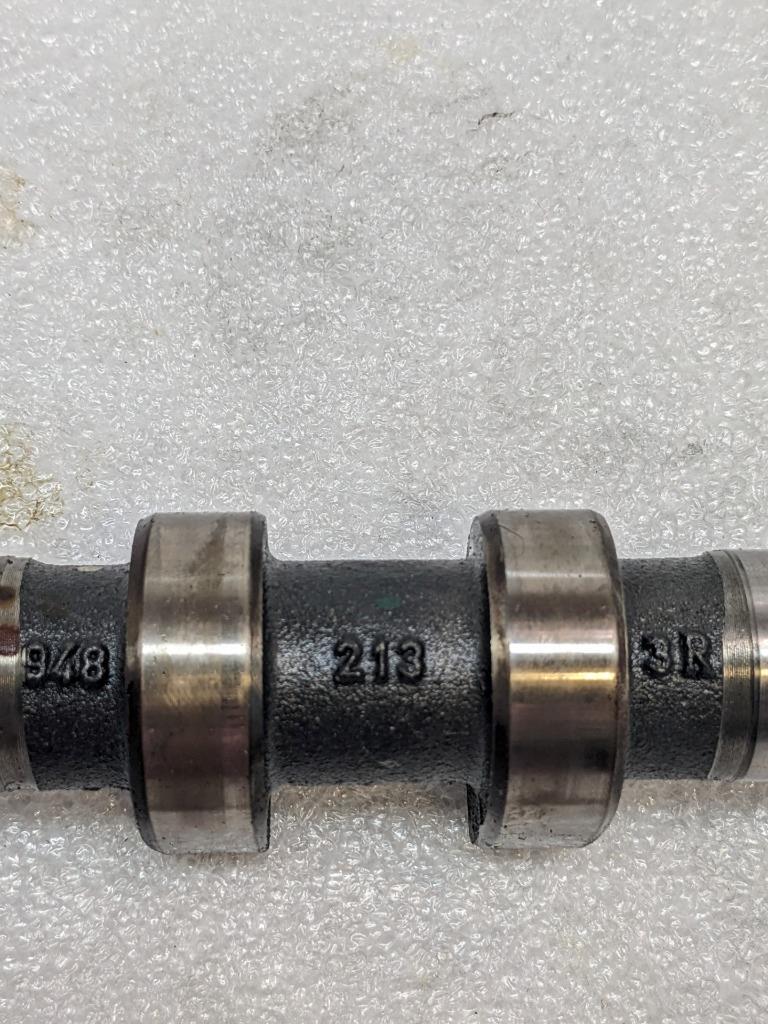 PORSCHE CAYENNE INTAKE CAMSHAFT WITH DRIVER LEFT INLET BRACKET 9482133R USED R24