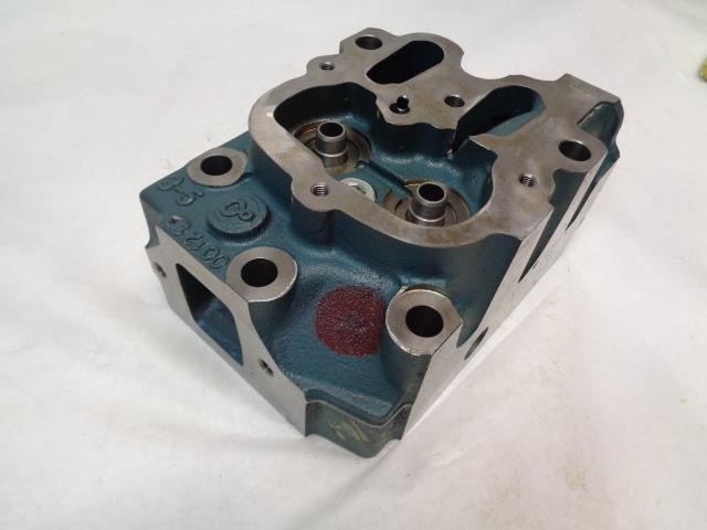 GENUINE DOOSAN FORKLIFT ENGINE CYLINDER HEAD GV15 (G) 150113-00823 R8