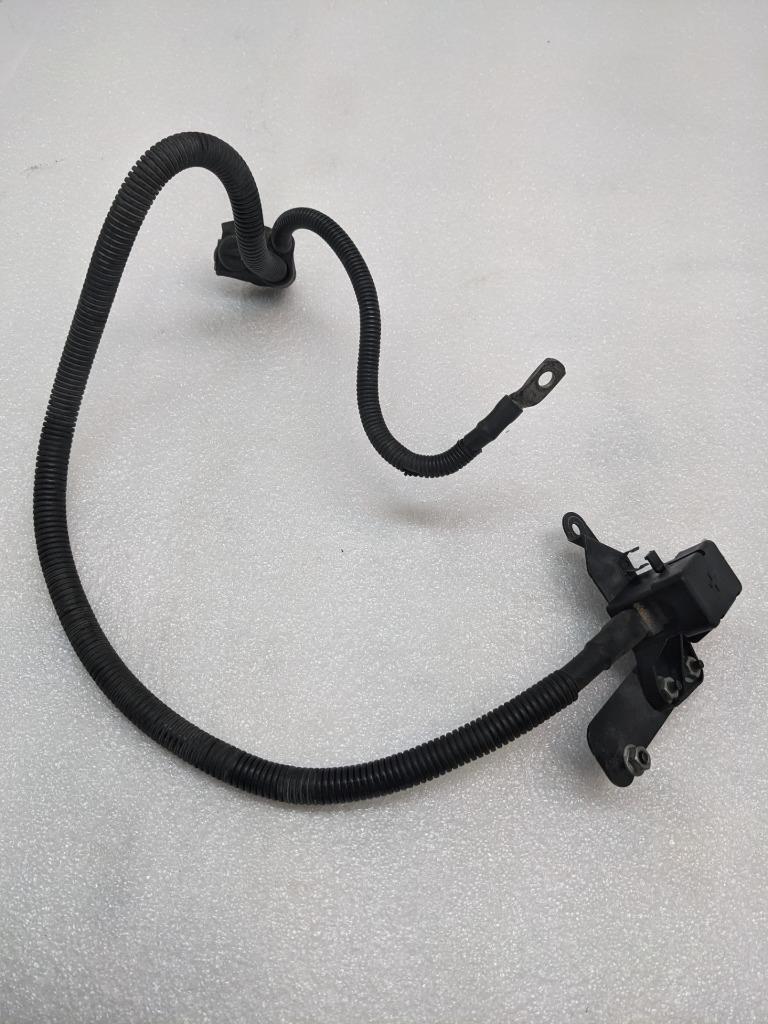 2002 996/911 PORSCHE BATTERY CABLE HARNESS WIRE JUNCTION 99661120300 996BGL2T2