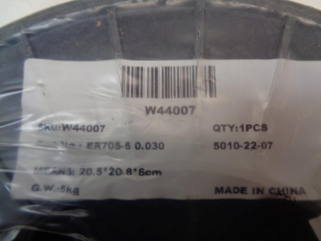 1 new UBRANDED SPOOL OF WELDING WIRE .030 INCH 11 LB SPOOL ER70S-6 R10