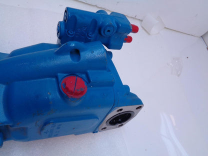 EATON TANDEM PUMP/PRESSURE COMPENSATED PISTON PUMP 429AK00110C/421AK02277C H1