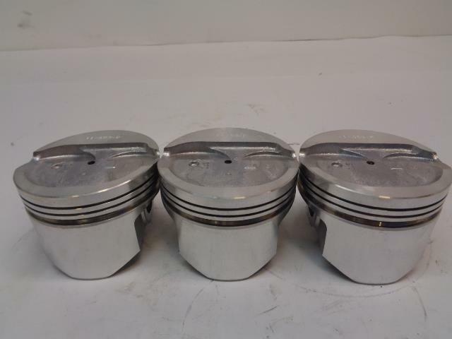 NPR NIPPON PISTON ENGINE PISTON KIT FOR TOYOTA 10-653-0 R8