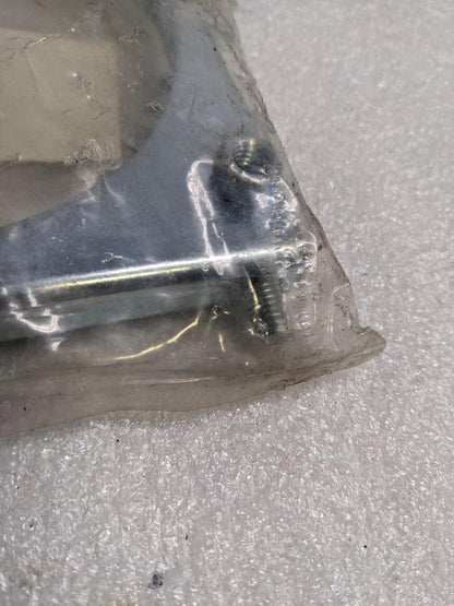 DYNAFLEX PRODUCTS 46-500 Z ZINC PLATED CLAMP NEW R5TB