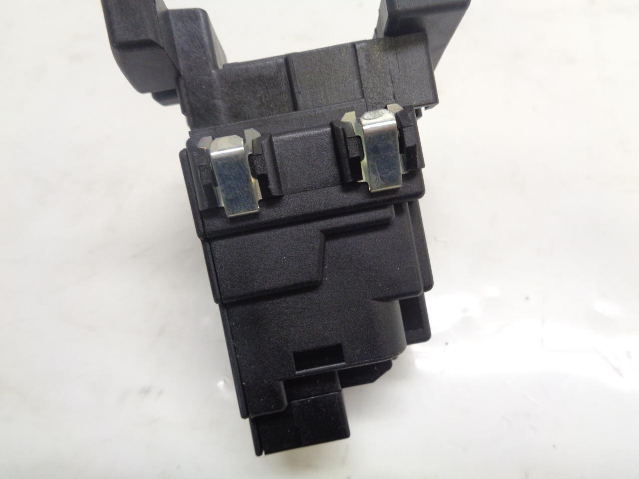 1 NEW GENUINE 2006 BMW 330i IGNITION LOCK ASSEMBLY 66 12 9 172 371 R18T1