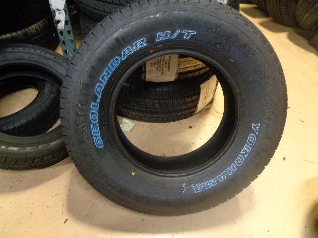 1 YOKOHAMA GEOLANDAR HT G056 OWL LT 255 70 17 110T HIGHWAY TIRE 110105616 CQ1