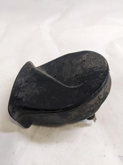 PORSCHE 84-91 944 LOW PITCH TONE ELECTRIC HORN SIREN MIXO TR129 #3 USED R21T2