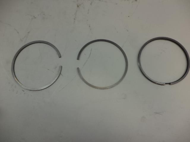 NEW GENUINE PORSCHE PISTON RINGS 060 198 151 R20T5