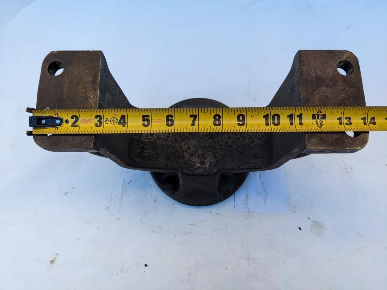 IDLER YOKE FOR EARTHMOVER 14" X 11" R6