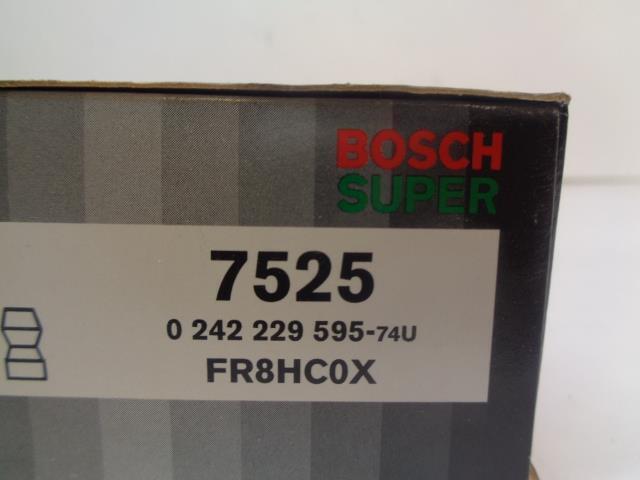 BRAND NEW BOSCH SUPER SPARK PLUG NISSAN 10 PACK 7525 R13T3