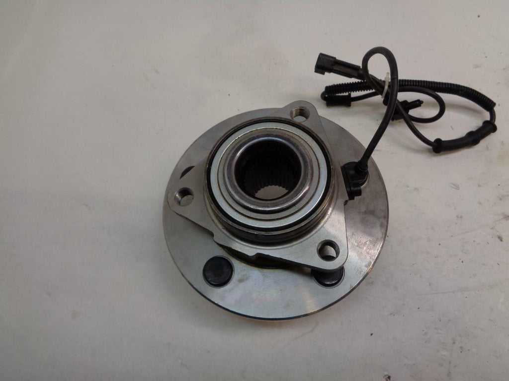 NEW UNBRANDED FRONT WHEEL HUB BEARING ASSEMBLY HB615128 R9TB