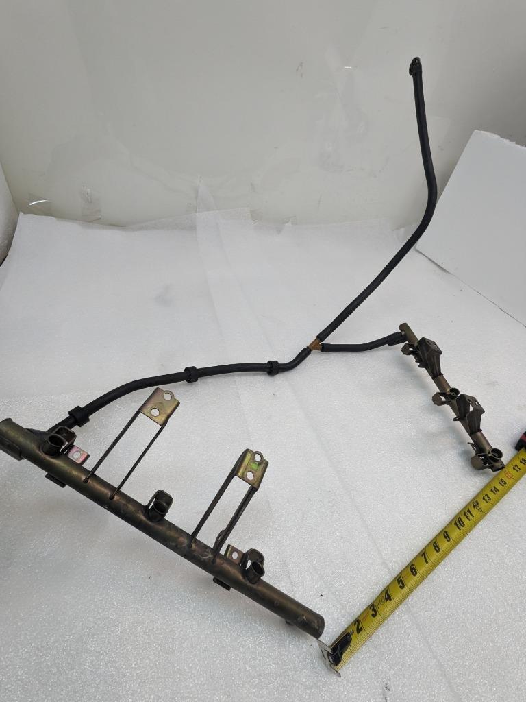 2005-2008 PORSCHE 911/996 BOXSTER FUEL RAIL/ HOSES 280158116 USED 996BGL2T2
