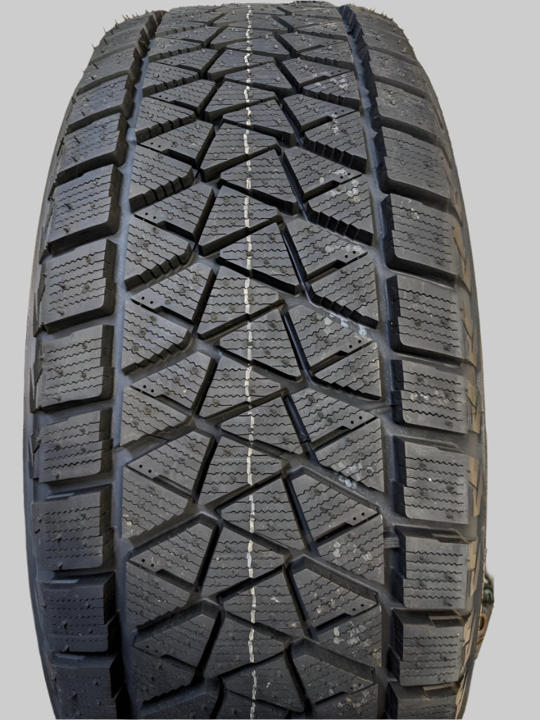 2 BRIDGESTONE BLIZZAK DM-V2 P 245 60 18 105S SL TIRE 016083 CQ1