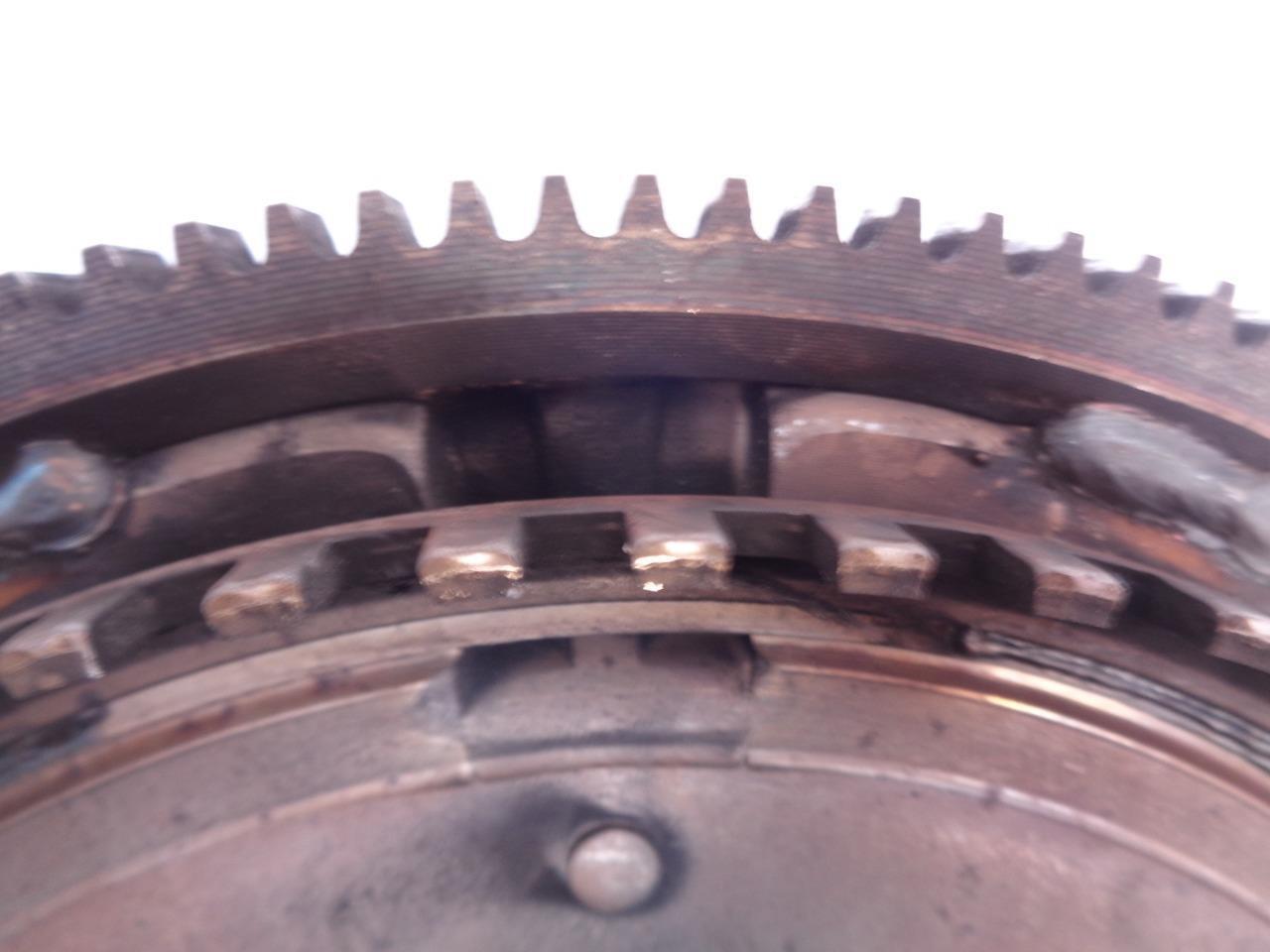 USED LUK DUAL MASS FLYWHEEL FOR PORSCHE 911 (996 & 997) 996 114 012 05 R24T3