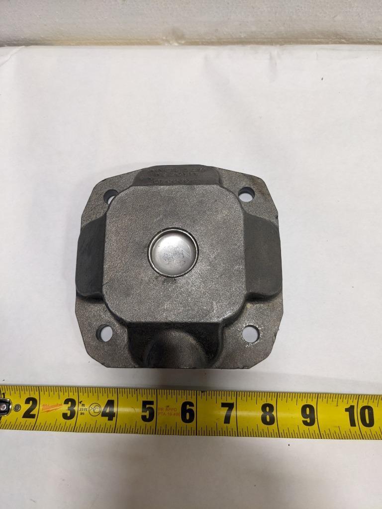Cummins (3920946) N2 Water Transfer Connection R12TB