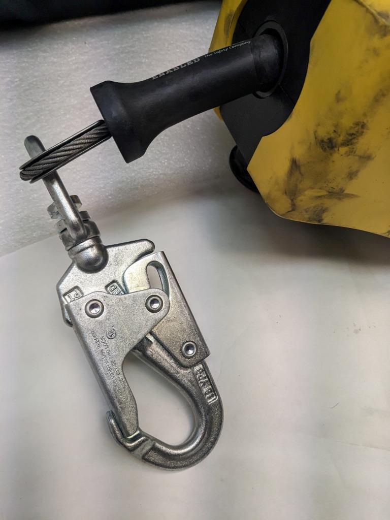 MSA 10158180 STAINLESS STEEL WORKMAN RESCUE 50' CABLE 400 LBS CAPACITY NEW