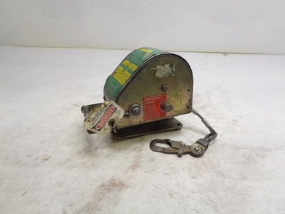 MSA LYNX PERSONAL SAFETY SIDE HOIST 10016727 (MISSING MANUAL HANDLE) USED H1