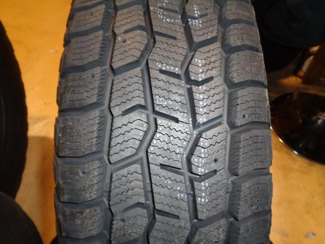 COOPER DISCOVERER SNOW CLAW LT 245 70 17 119/116R LRE 10PLY TIRE 170176005 CQ1