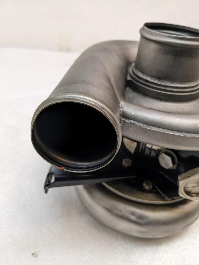 AIRESEARCH 204770-1-1 CHAMP CAR TURBOCHARGER USED E2