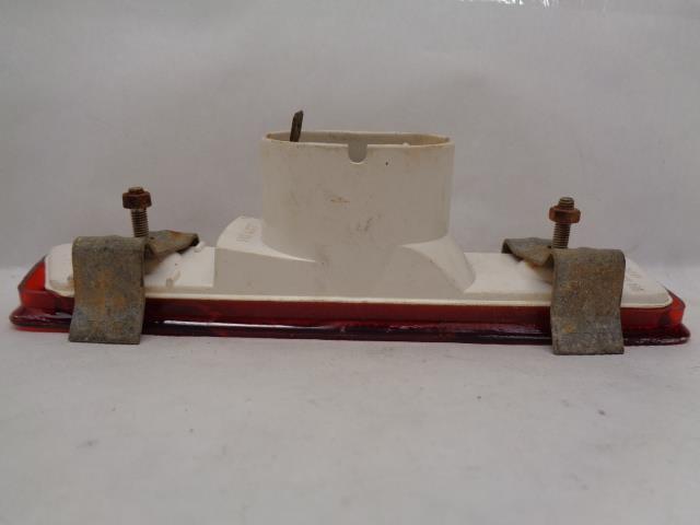 USED PORSCHE REAR LEFT SIDE MARKER LENS w/ BACKING & BULB 944 631 425 00 R25T4