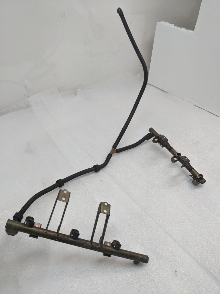 2005-2008 PORSCHE 911/996 BOXSTER FUEL RAIL/ HOSES 280158116 USED 996BGL2T2