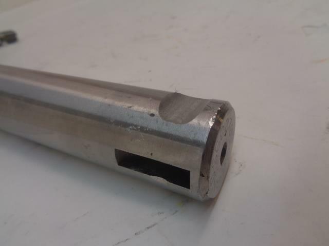 1 SPAREX TRACTOR WHEEL SPINDLE LH/RH S60070 R9