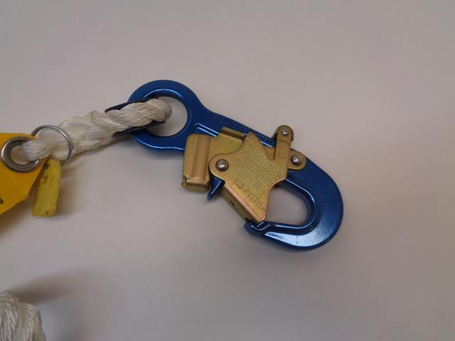 1 NEW DBI-SALA FALL SAFETY LANYARD 3-1/2 INCH N 9502116 9502058 1232312 R28