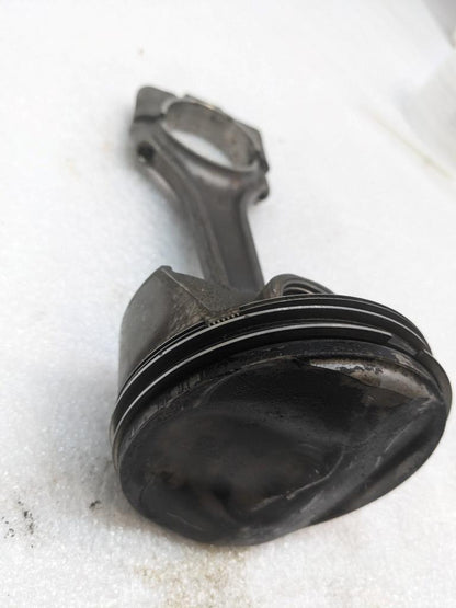 PORSCHE CAYENNE PISTON CONNECTING ROD #3 (CRACKED) 9461191R USED R24