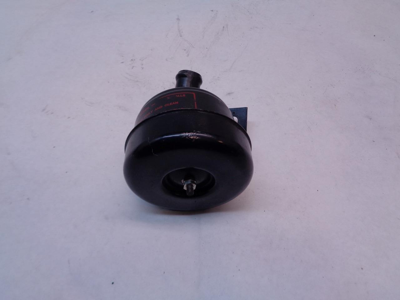 GENUINE PORSCHE 930 SMOG PUMP AIR FILTER ASSEMBLY 93011312004 R24T4