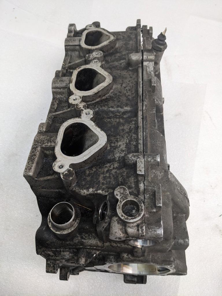 PORSCHE 911/996 CYLINDER HEAD ASSEMBLY W COVER 9961046710R SR: 51468 USED 996GL2