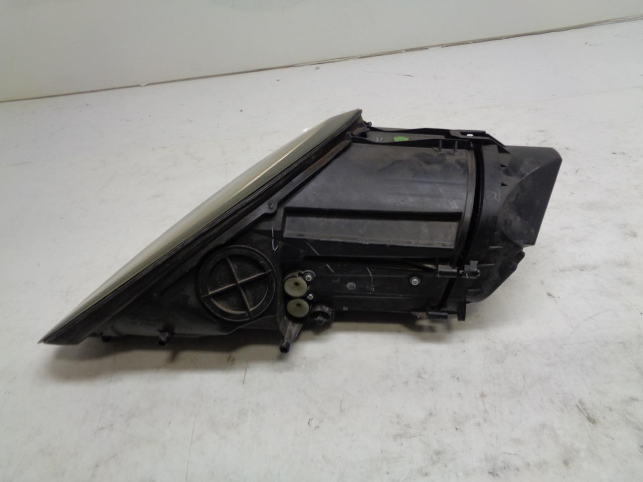 USED GENUINE 987 PORSCHE XENON RIGHT HEADLIGHT 987 631 158 23 SR