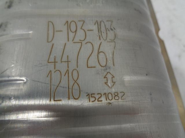 MAGNAFLOW CATALYTIC CONVERTER DIRECT FIT CHEVY EXPRESS GMC 447267 D-193-103 R19