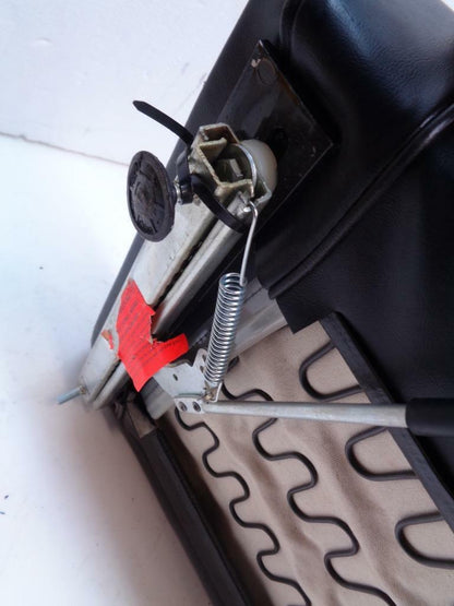 NEW GENUINE CAT INDUSTRIAL MULTI TERRAIN LOADER BLACK VINYL CUSHION SEAT SR