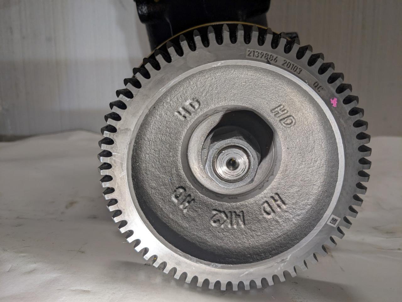 PACCAR 2139800 Genuine Paccar Air Compressor NEW BSIG1