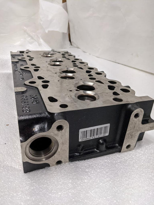 NEW HOLLAND CYLINDER HEAD FITS IVECO ENGINE(S) FC5CE5454 504389002 USED I2