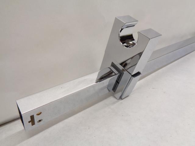 NEW DELTA 57051 DRYDEN PREMIUM SINGLE-SETTING SLIDE BAR HAND SHOWER R30