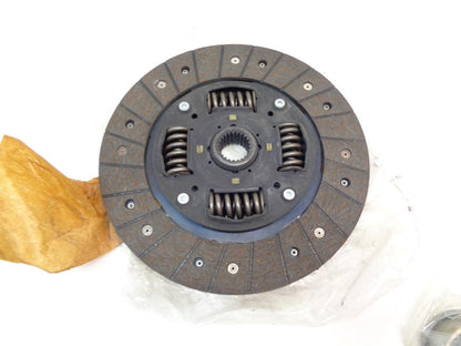VALEO CLUTCH KIT FOR 2000-05 MITSUBISHI ECLIPSE (NO ALIGNMENT TOOL) 52251414 R8