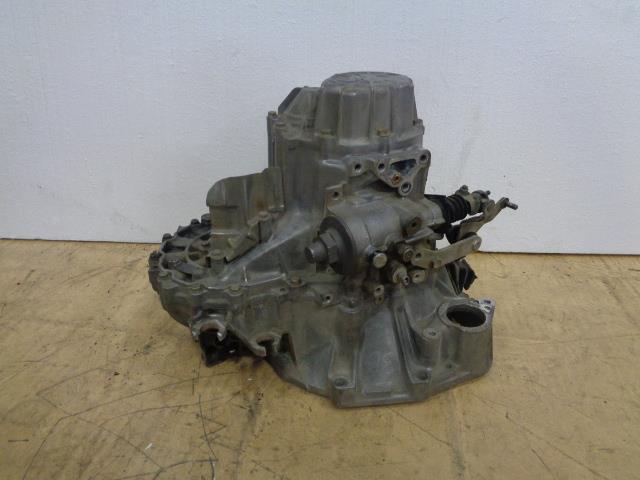 USED GENUINE TOYOTA COROLLA AE80 TRANSMISSION BSRG9