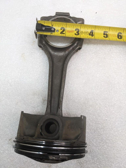PORSCHE CAYENNE PISTON CONNECTING ROD #3 (CRACKED) 9461191R USED R24