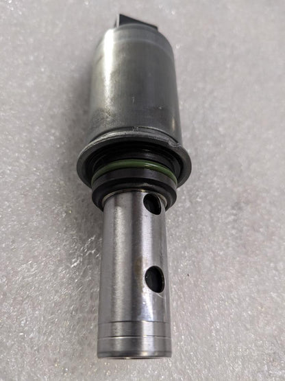 PORSCHE BOXSTER CAYMAN/911 CAMSHAFT ADJUSTER SOLENOID 99610530305 USED 996B.GLT3