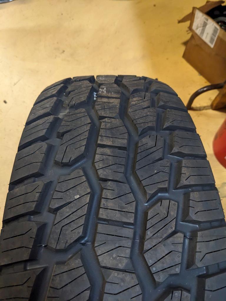 ATLAS PARALLER A/T OWL LT285 70 17 116T SL ALL TERRAIN TIRE CQ3