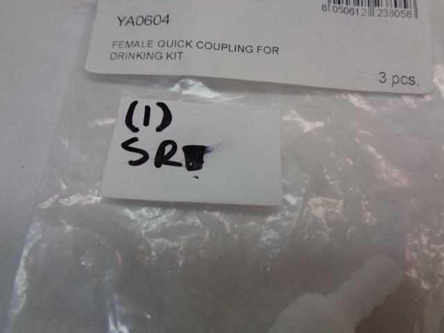 STILO HYDRATION FEMALE QUICK COUPLING 3 PACK YA0604 SR