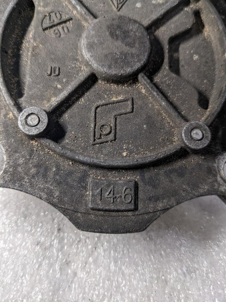 PORSCHE 911 BOXSTER SECONDARY OIL PUMP 99710702103 USED 996B.G.L.