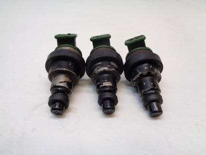 1 D-JETRONIC MERCEDES VOLVO FUEL INJECTOR NO PART# R13