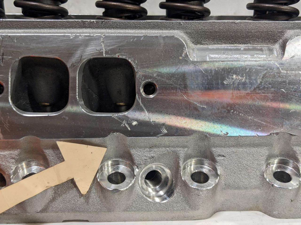 Edelbrock 77589 SBC VICTOR JR CY NEW I2