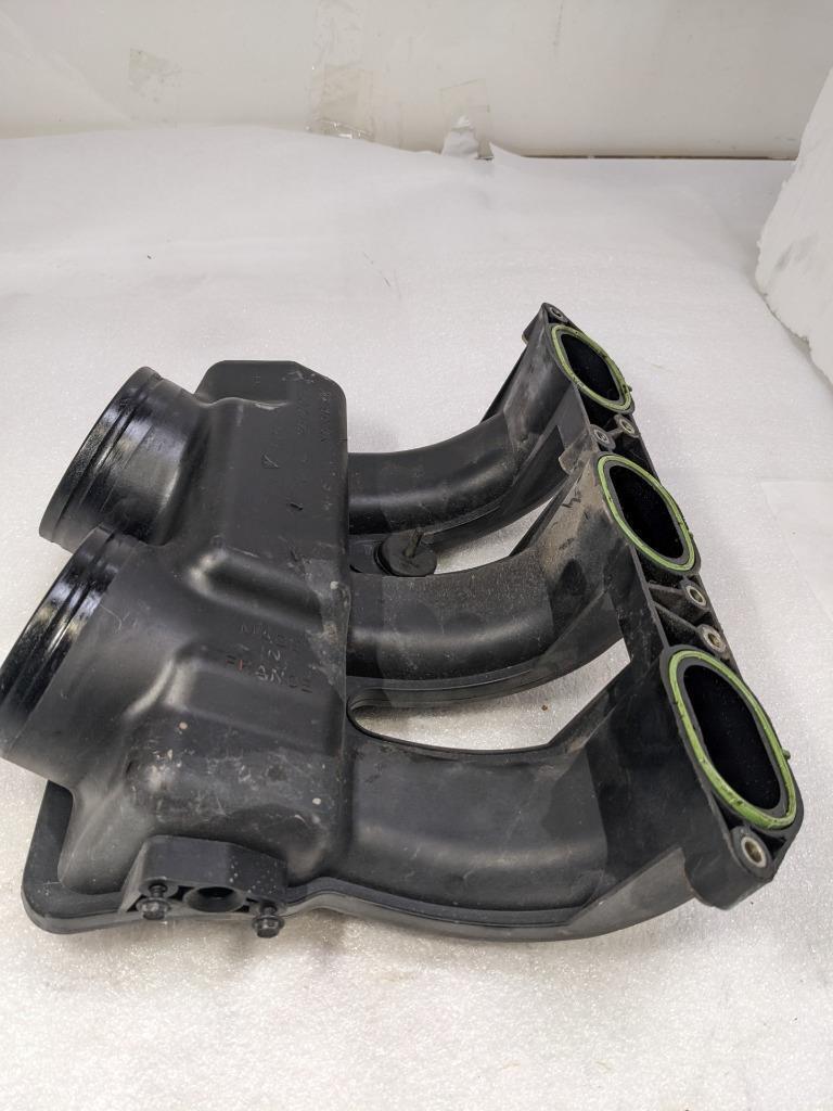 PORSCHE 911/996 INTAKE MANIFOLD/AIR DISTRIBUTOR 99611001555 USED 996B.G.L.