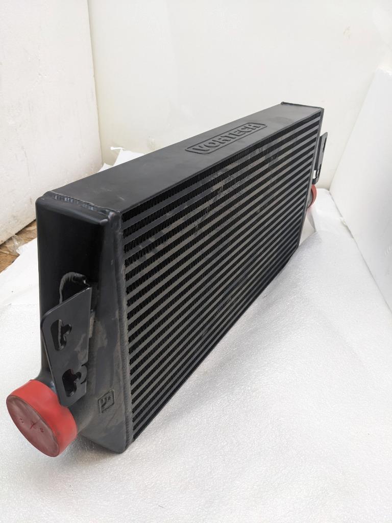 VORTECH 20 ROW 2.6" IN/OUT 31X13X4 RADIATOR NEW D1