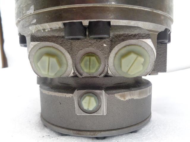 CAT HYDRAULIC RADIAL PISTON MOTOR NEW I1